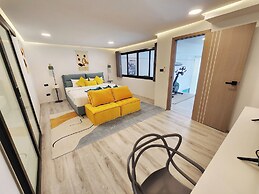 Unique Pool Slide Access Townhouse