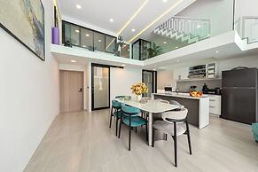 Unique Pool Slide Access Townhouse