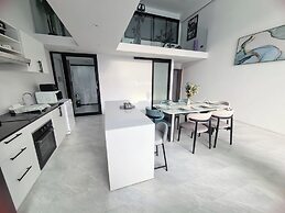 Unique Pool Slide Access Townhouse