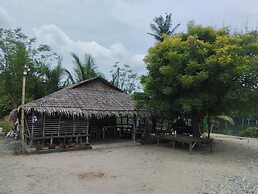 Asiong Beach Camp