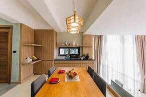 Sky View Luxury Pool Villa Suratthani