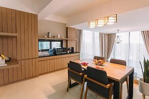 Sky View Luxury Pool Villa Suratthani