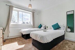 Modern 3bed Escape - Work&relax - Free Parking