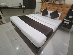 Hotel Triton