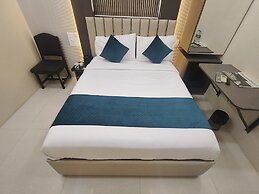 Hotel Triton