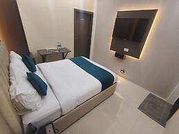 Hotel Triton