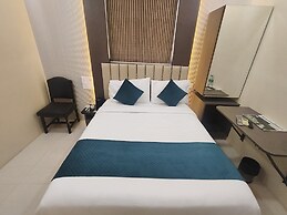 Hotel Triton