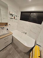 Home Near Melbourne Airport