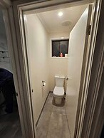 Home Near Melbourne Airport