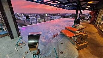 OYO 75592 Blue Tel Residence