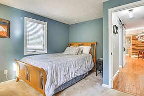 Hike, Leaf-peep, Ski: Hideaway w/ Private Hot Tub!