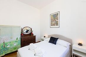 Ripa Apartment