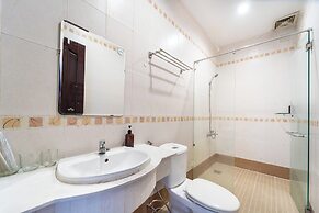 OYO 1297 Hotel Hung Lam