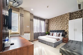 OYO 1297 Hotel Hung Lam