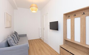 Constance Apartment
