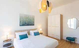 Constance Apartment