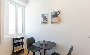 Constance Apartment