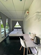 1108 Carebin Slim River