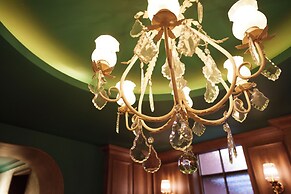 kukjejang hotel