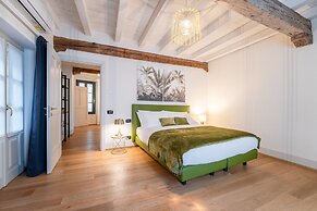 Palazzo Odescalchi by Wonderful Italy