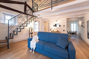 Palazzo Odescalchi by Wonderful Italy