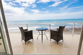 Casa Caracol Suites