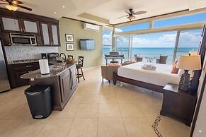 Casa Caracol Suites