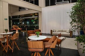 Amazon Park Hotel