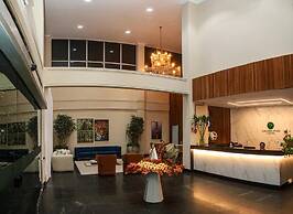 Amazon Park Hotel
