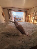 Refugio Ballena Hostel