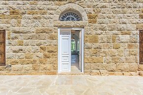 LAuberge de Douma Full House in Batroun