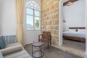 LAuberge de Douma Full House in Batroun