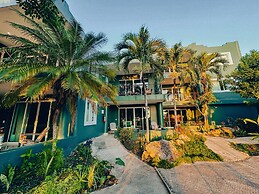 Viajero Bacalar Hostel