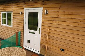 Rustic Valley Cabin at Animal Rescue Sanctuary