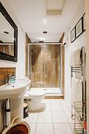 Boutique Shrewsbury Suites