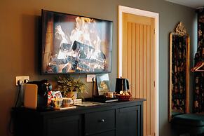 Boutique Shrewsbury Suites