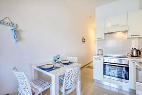 Waterfront Gozo Stay Overlooking Marsalforn Bay