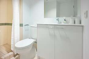 Shafston Service Apartment
