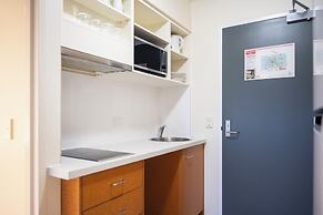 Shafston Service Apartment