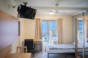 Shafston Service Apartment