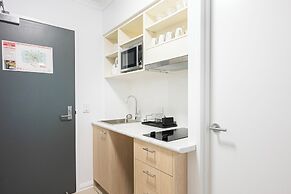 Shafston Service Apartment