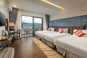 DeLaMont Sapa Hotel