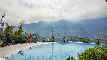 DeLaMont Sapa Hotel