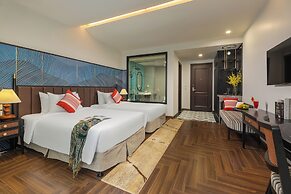 DeLaMont Sapa Hotel