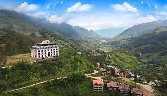 DeLaMont Sapa Hotel