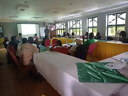 Roddy's Green Lounge Vihiga