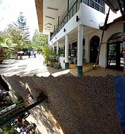 Roddy's Green Lounge Vihiga