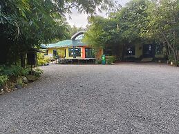 Roddy's Green Lounge Vihiga
