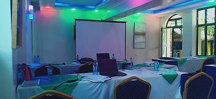 Roddy's Green Lounge Vihiga
