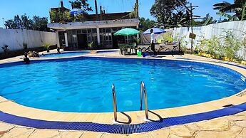 Roddy's Green Lounge Vihiga